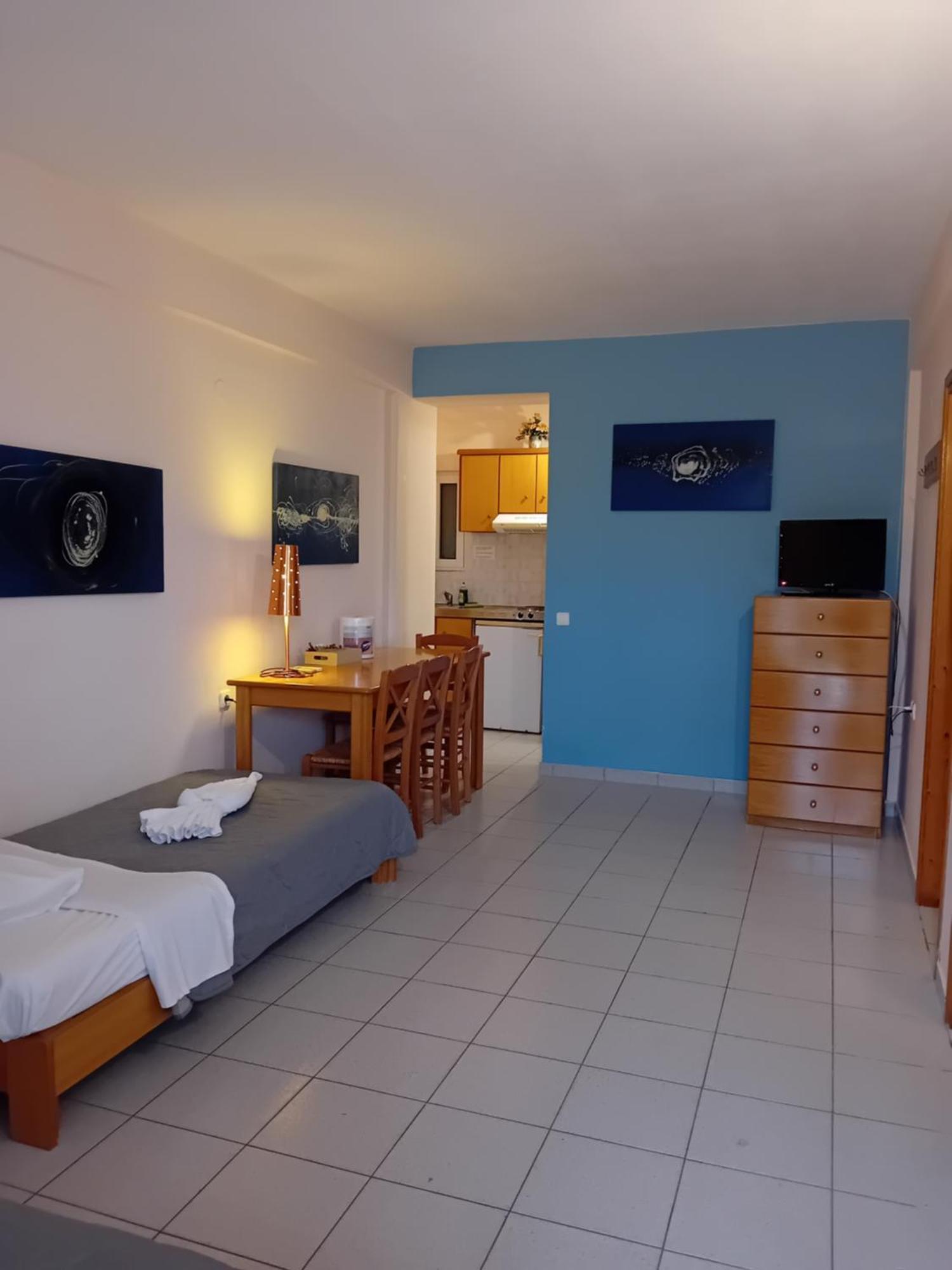 טולון Heliotopos Apartments מראה חיצוני תמונה